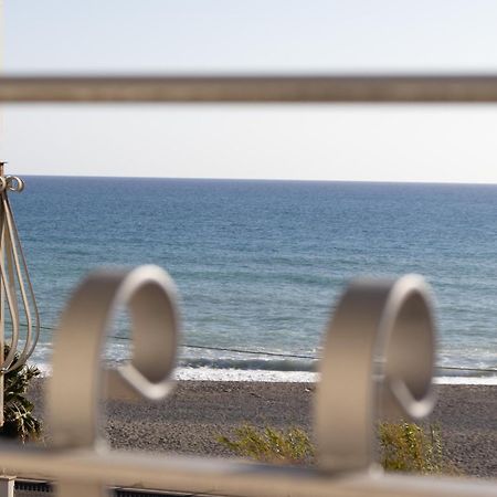 Bed & Breakfast Nonno Gigi - Falerna Marina מראה חיצוני תמונה