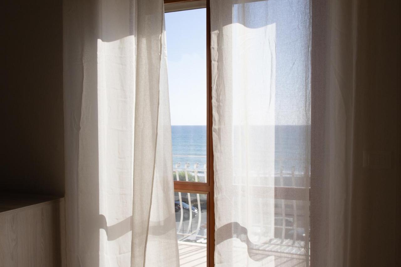 Bed & Breakfast Nonno Gigi - Falerna Marina מראה חיצוני תמונה
